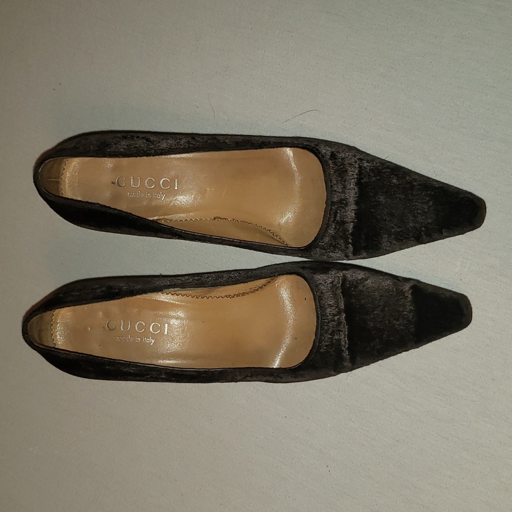 GUCCI Vintage Dark Grey Pony Hair Pumps with Wooden Heel - Picture 2 of 11